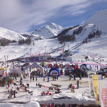Apartamento Nido Di Cloe Colle Colle Sestriere Exterior foto