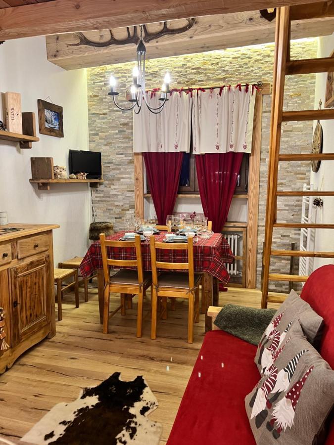 Apartamento Nido Di Cloe Colle Colle Sestriere Exterior foto
