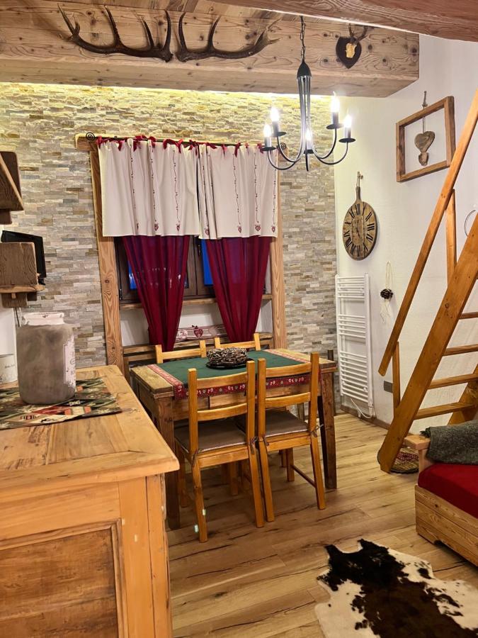 Apartamento Nido Di Cloe Colle Colle Sestriere Exterior foto