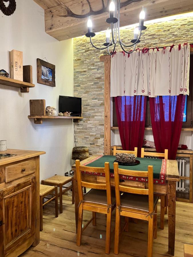 Apartamento Nido Di Cloe Colle Colle Sestriere Exterior foto