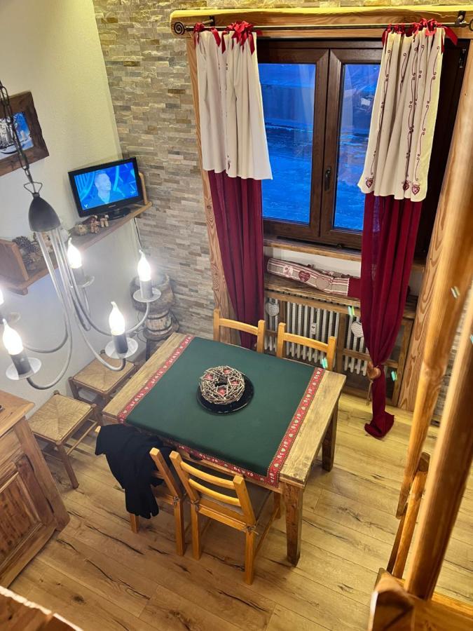 Apartamento Nido Di Cloe Colle Colle Sestriere Exterior foto