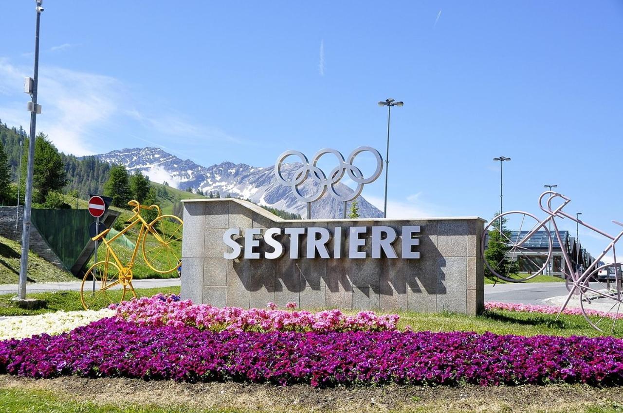 Apartamento Nido Di Cloe Colle Colle Sestriere Exterior foto